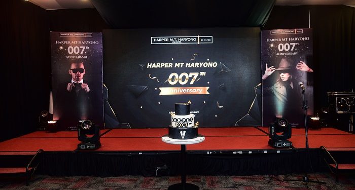 Agen 007 Geruduk Malam Acara Anniversary Harper MT Haryono ke-7 Diikuti Acara Donor Darah dan Tasyakuran Bersama Yayasan Panti Asuhan.
