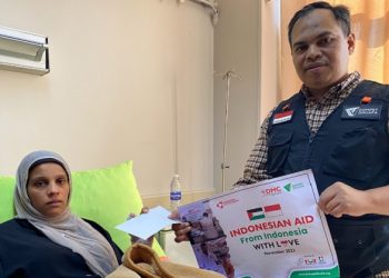 Dompet Dhuafa Bersama Indonesian Humanitarian Alliance (IHA) Gulirkan Bantuan Penyintas Palestina Di Berbagai Rumah Sakit