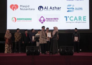 LAZ Al Azhar Raih Penghargaan IFA 2023 dengan Kategori Lembaga Pendukung Gerakan Fundraising