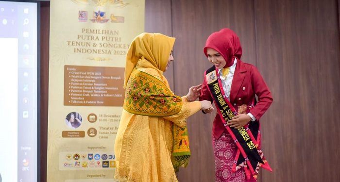 Melangkah Bersama Kain Tenun dan Songket: Pemilihan Putra-Putri Tenun Songket Indonesia 2023, Mencetak Duta Bangsa Berkarakter yang Siap Melestarikan dan Mengembangkan Kekayaan Budaya Daerah