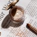 Hukum Memakai Make up Glitter