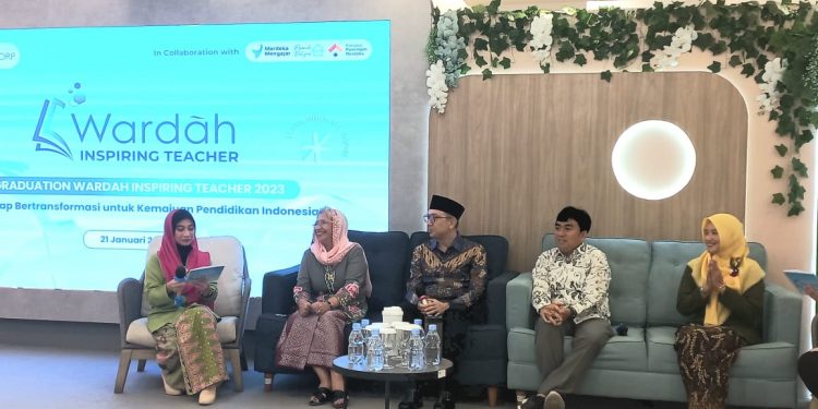 ParagonCorp Gelar Graduation Wardah Inspiring Teacher 2023, Wujud Apresiasi untuk Guru Penggerak di Indonesia