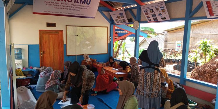 LAZ Al Azhar dan Kader Lokal Gelar Kegiatan Posbindu di Haurngombong