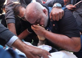 Putra Wael al-Dahdouh, Kepala Biro Al Jazeera di Gaza Tewas Akibat Serangan Udara Israel