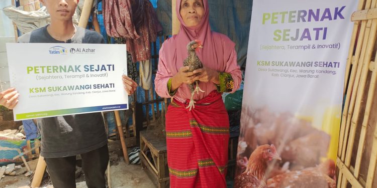 Kolaborasi Kebaikan Berhasil Membuat Siti Maryam Jadi Peternak Unggas Berdaya