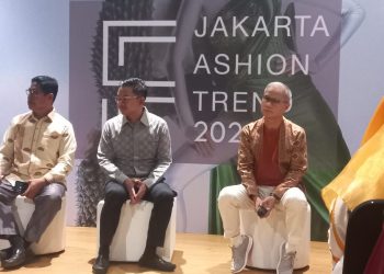 Jakarta Fashion Trend (JFT) 2024  CYBER-XOTIC