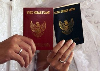 Cara Menyikapi Sikap Orang Tua