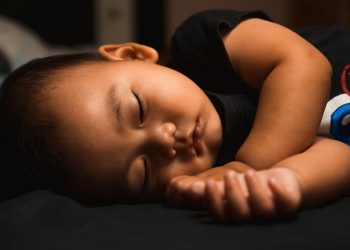 Tips Tidur yang Aman bagi Balita