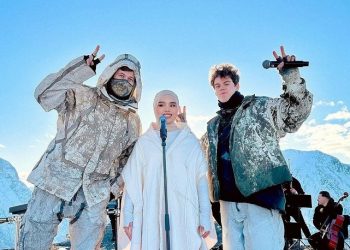 Cerita Putri Ariani Syuting di Norwegia, Anggun Dengan Hijabnya