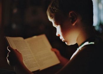 Cara Berkomunikasi Efektif dengan Anak (1)