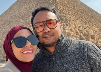 Meisya Siregar Bersama Sang Suami Mengunjungi Bangunan Bersejarah di Mesir