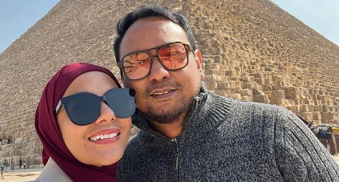 Meisya Siregar Bersama Sang Suami Mengunjungi Bangunan Bersejarah di Mesir
