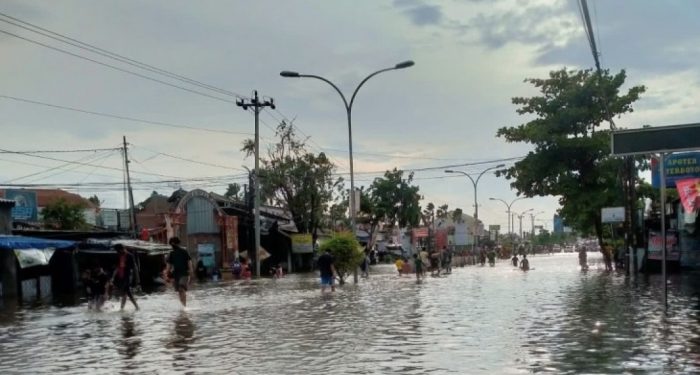 Memasuki Hari Keenam, Musibah Banjir di Semarang Masih Menggenangi Satu Wilayah