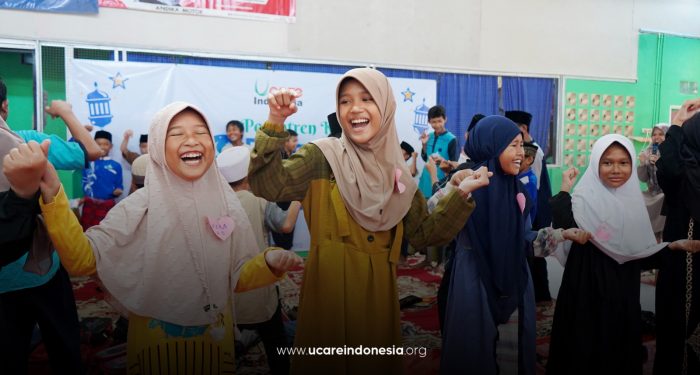 UCare Indonesia Adakan Pesantren Kilat Ramadan untuk Anak-anak Bantar Gebang
