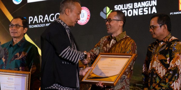 Raih Penghargaan National Lighthouse Industry 4.0, ParagonCorp Siap Jadi Role Model Industri di Indonesia