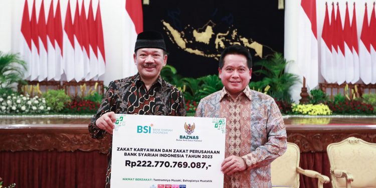 Di Acara Zakat Istana, BSI Salurkan Zakat Rp222 Miliar Melalui BAZNAS RI