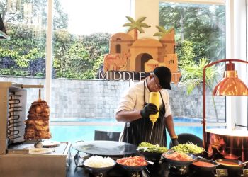Buka Puasa Sambil Menjelajahi Kelezatan Kuliner Asia di Hotel Aston Priority Simatupang