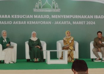 350 Relawan Hadir dalam Gerakan Masjid Bersih di Masjid Akbar Kemayoran