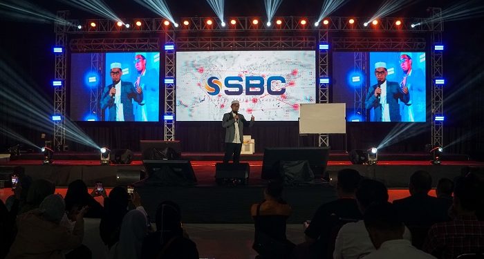 Ustaz Adi Hidayat di GWU 10: Kunci Bisnis Adalah Dekat dengan Allah