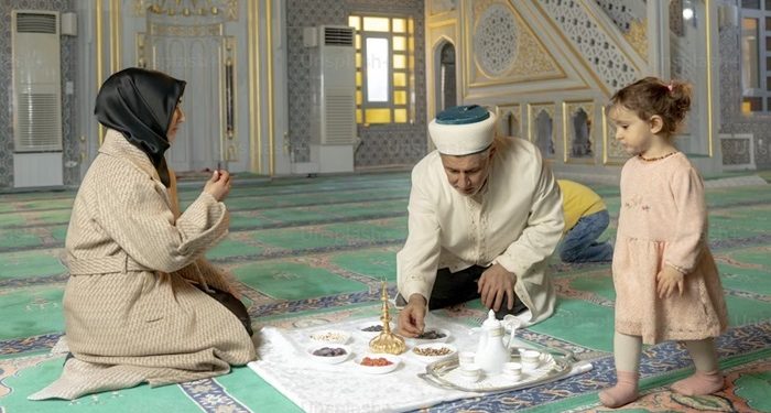 Mengondisikan Keluarga Beribadah di Bulan Ramadan