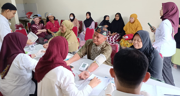 DPD PPNI Jakarta Timur Gelar Kegiatan Bakti Sosial, Memperingati HUT PPNI ke-50