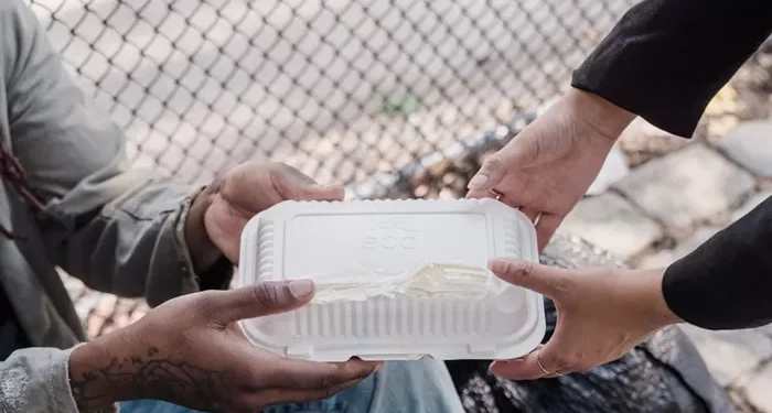 Kultum Ramadan Hari Ketujuh, Dahsyatnya Sedekah di Bulan Ramadan