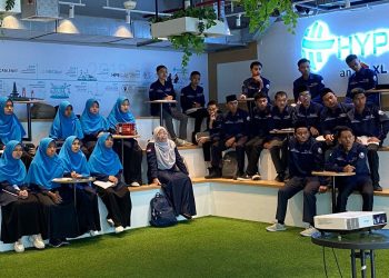 Factory Tour; Santri RGI Kelas Aplikasi Perkantoran dan TKJ Kunjungi Hypernet Technologies di Jakarta Pusat