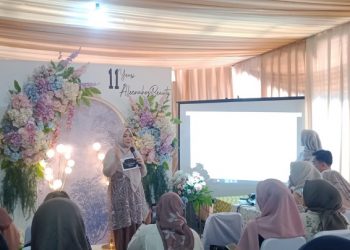Milad ke-11, Aleenahoz Beauty Angkat Tema Shine Like A Diamond