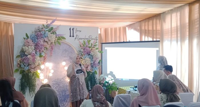 Milad ke-11, Aleenahoz Beauty Angkat Tema Shine Like A Diamond