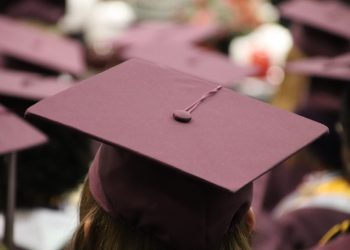 Gratis Kuliah D3 dan Ikatan Kerja Bersama Beasiswa Politeknik Petrokimia Banten 2024