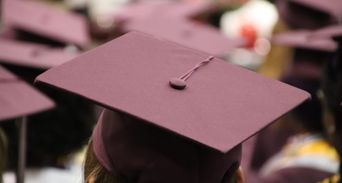 Gratis Kuliah D3 dan Ikatan Kerja Bersama Beasiswa Politeknik Petrokimia Banten 2024