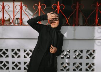 Cara Memakai Hijab dengan Menyesuaikan Bentuk Wajah