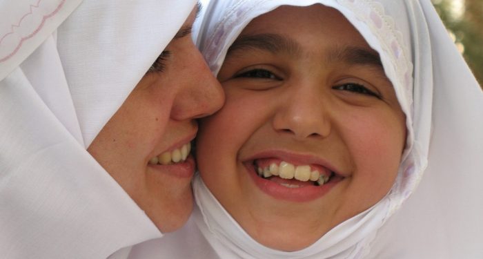 Cara Merawat Kecantikan Wanita Muslimah ala Chanelmuslim