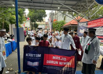 Warga Malaka Sari Antusias Ikuti Haflah Khatam Quran ke-3 Forkommas