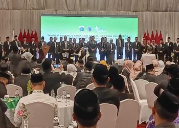 Kukuhkan Pengurus MUI DKI, KH Anwar Iskandar Ingatkan Tiga Tanggung Jawab