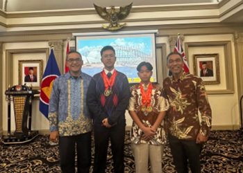 Pelajar Indonesia Raih Medali Emas dalam Lomba Matematika dan Bahasa Inggris Internasional di Australia