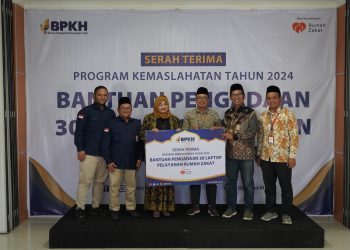 Sebagai Dukungan Peningkatan Layanan, BPKH Berikan Bantuan Laptop ke Rumah Zakat