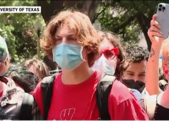 Sejumlah Mahasiswa Pro-Palestina Ditangkap di Universitas Texas Austin