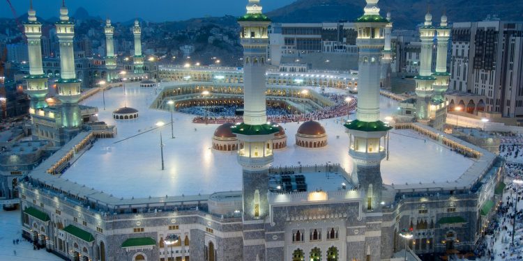 Setelah Hampir 9 Tahun Dilarang Saudi, Warga Iran Akhirnya Bisa Umrah Lagi