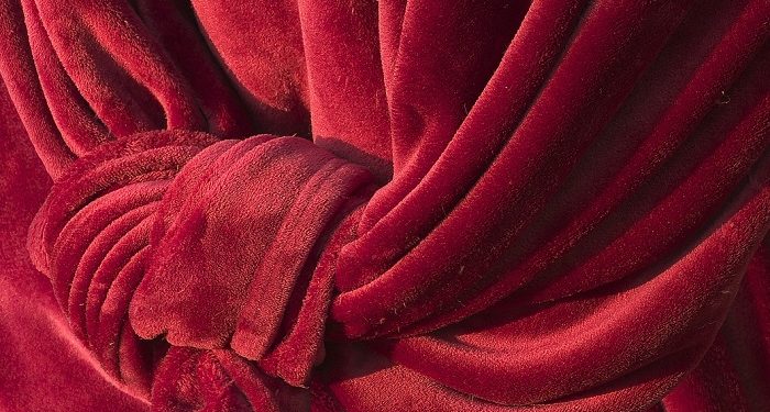 Ketahui, Karakteristik Bahan Kain Bludru
