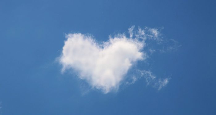 Indahnya Jatuh Cinta