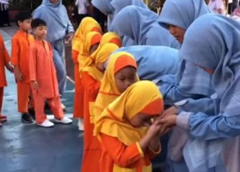 Kebahagiaan SD JISc Melaksanakan Halal Bihalal di Hari Pertama Masuk Sekolah