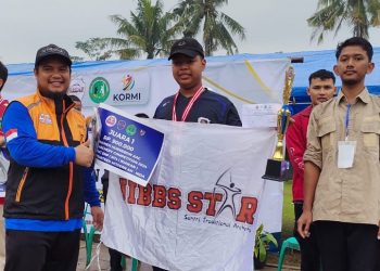 Catat Prestasi Baru, Siswa SMP JIBBS Raih Juara Satu Lomba Panahan di Bogor