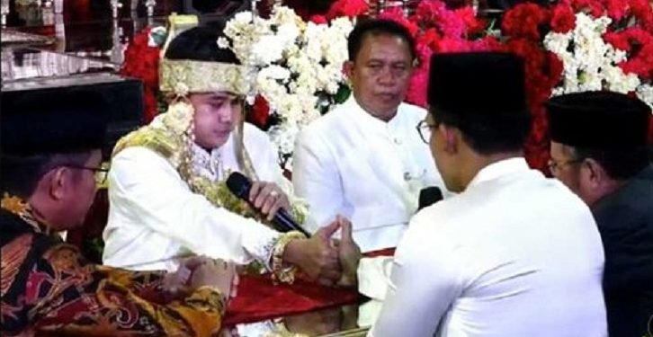 Ada Apa Cerita di Baliknya? Siapa Putri Isnari dan Abdul Azis