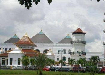 Pesona Masjid Agung Palembang 