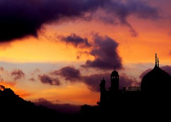 Di Balik Rahasia Azan