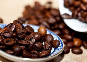 Mengangkat Sel Kulit Mati, Tujuh Manfaat Masker Kopi untuk Wajah