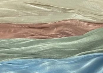 Hijab Shimmer Pashmina akan Menjadi Tren, Ketahui Karakteristik Kain Shimmer Silk