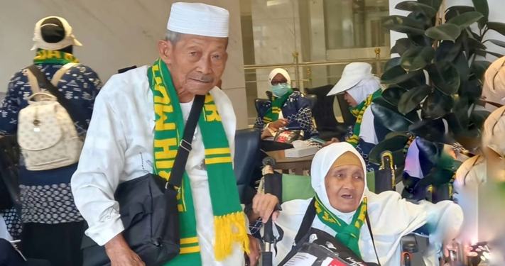 Penjual Pisang ini Kumpulkan Dana Naik Haji Sejak 1986, Sempat Tertunda untuk Biaya Anak Sekolah