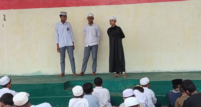 Pesantren Nuu Waar AFKN Asah Santri Public Speaking